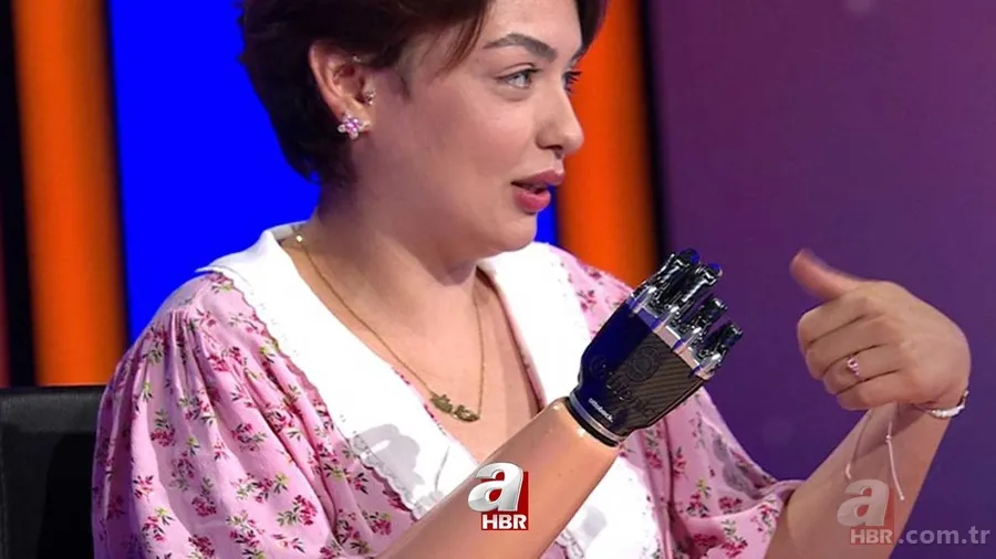 Kim Milyoner Olmak İster Rabia kimdir, koluna ne oldu? Milyoner'de 1 milyonluk soruyu bildi mi? Rabia Birsen Göğercin kaç yaşında, aslen nereli? Milyoner'de 1 milyonluk soruyu bildi mi? 1