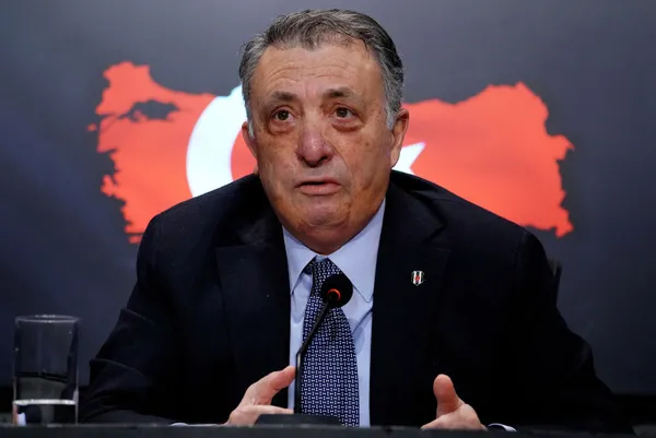 besiktas-baskani-ahmet-nur-cebiden-tffye-sitem-yanlis-bir-karar-1678446962047.jpg Beşiktaş Başkanı Ahmet Nur Çebi'den TFF'ye sitem: Yanlış bir karar - 1