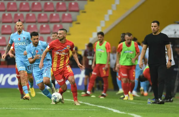 Trabzonspor geri dönmeyi bildi! Kayserispor 1-2 Trabzonspor MAÇ SONUCU-ÖZET