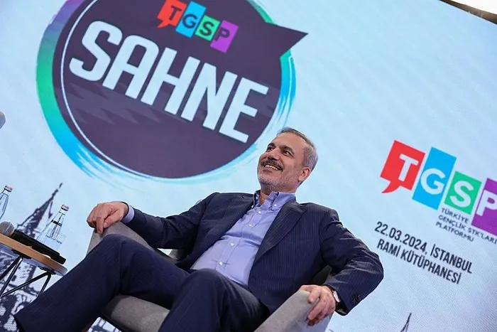 Bakan Fidan Murat Kurum’un çalışkanlığını ve neden İBB Başkanı olması gerektiğini anlattı! Depreme hazırlıklı olmak istiyorsak...