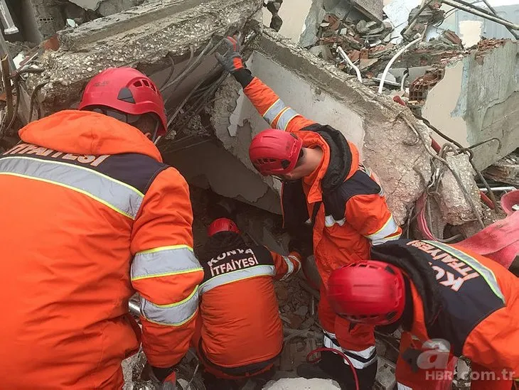 Kahramanmaraş depremi sonrası endişeli bekleyiş: Ailemin yarısı göçük altında
