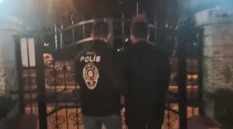 1672990561700.jpg İstanbul'da siber dolandırıcılık operasyonu! 15 şüpheli gözaltına alındı - 1