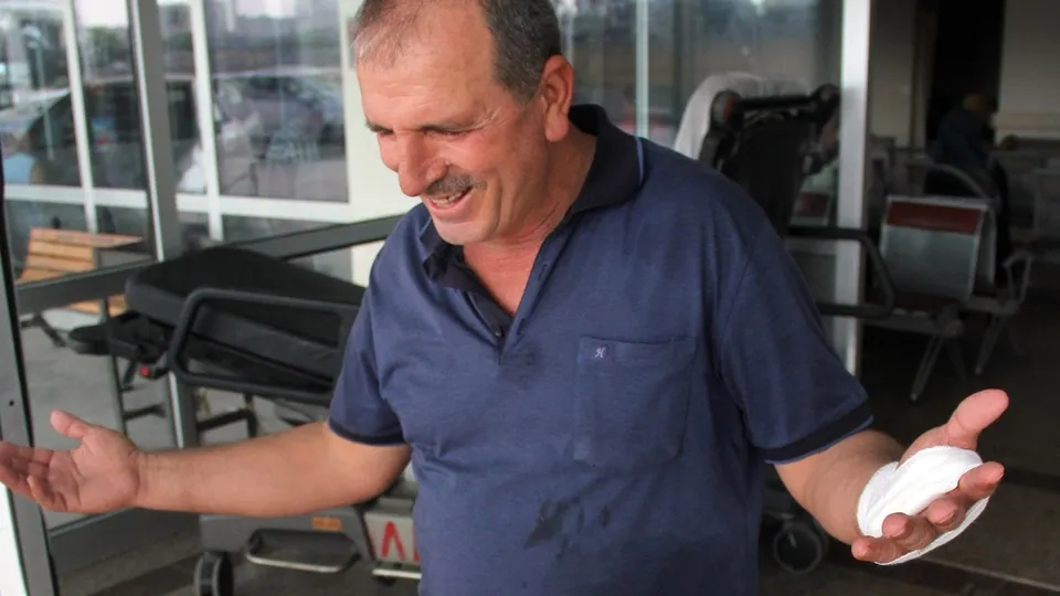 Acemi kasaplar iş başında
