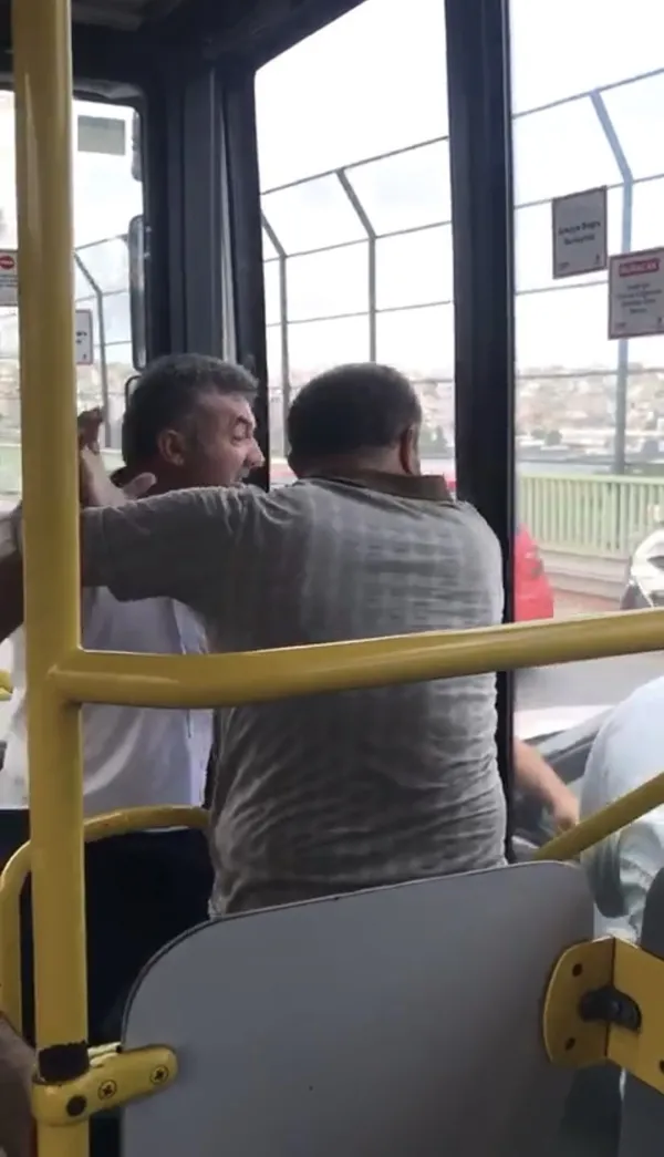 İETT aracında dehşet anları! Silah çekip şoförü tehdit etti - 2