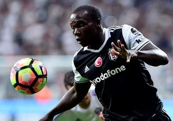 Porto Aboubakar'ı geri istedi