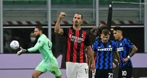 Milan dev derbiyi Zlatan ile kazandı