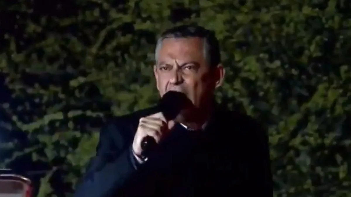 CHP Genel Başkanı Özgür Özel'den Başkan Erdoğan'a hadsiz sözler! Tepkiler çığ gibi... "Bataklığın içindesiniz"