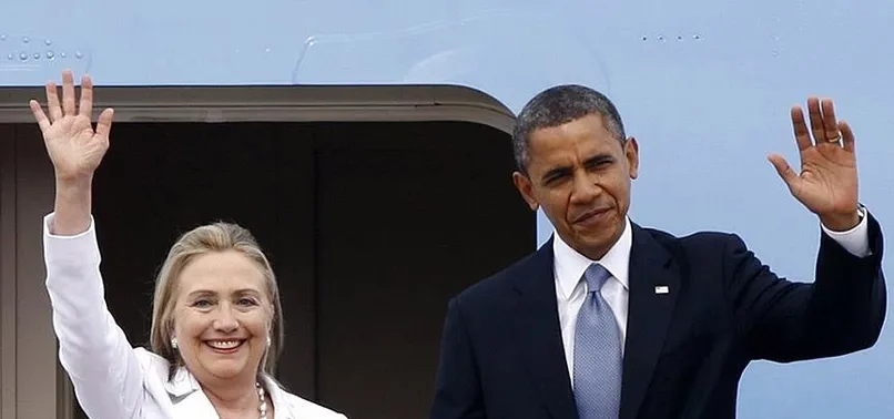 Obama ilk kez Clinton'ın seçim mitingine katıldı