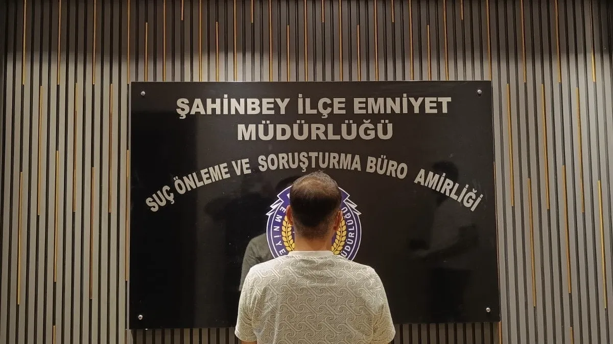 Hırsızlık sucundan 17 yıl aranan şüpheli yakalandı