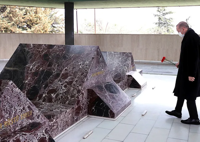 Son dakika: Başkan Erdoğan anıt mezara! Turgut Özal'ın vefatının 28. yılı - 7