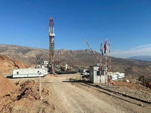 İşte petrol bulunan Gabar’dan görüntüler! Terör değil artık petrol fışkırıyor