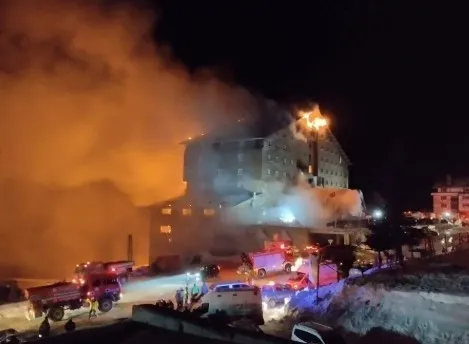 tbmmde-boludaki-yangin-faciasi-icin-5-toplanti-korkunc-detay-ortaya-cikti-adeta-kagittan-otel-1741208328433.jpg Fotoğraf-AA Arşiv
