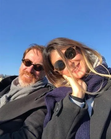 https://iaahbr.tmgrup.com.tr/813ff7/0/0/0/0/0/0?u=https://itkv.tmgrup.com.tr/album/2018/12/03/unlu-isimlerin-esleri-ve-sevgilileri-1543826749479.jpg