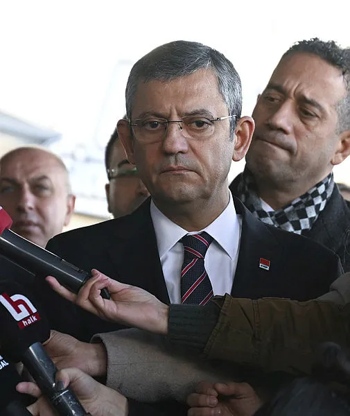 1702470097941.jpg İşte CHP'nin ikiyüzlülüğü! Önce şehit cenazesi sonra Kandil'in siyasi kapısı! Büyük tepkiyle karşılandı... - 3