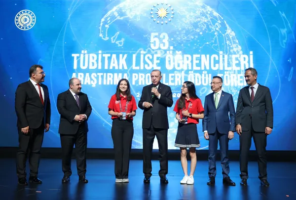 Son dakika: Başkan Erdoğan'dan Lise Öğrencileri Araştırma Projeleri Final Yarışması ve Ödül Töreni'nde önemli açıklamalar - 5