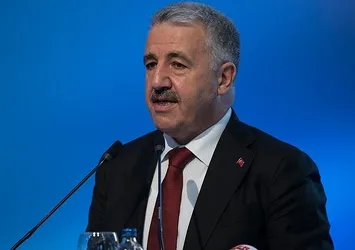 Bakan Arslan banliyö hatları için tarih verdi