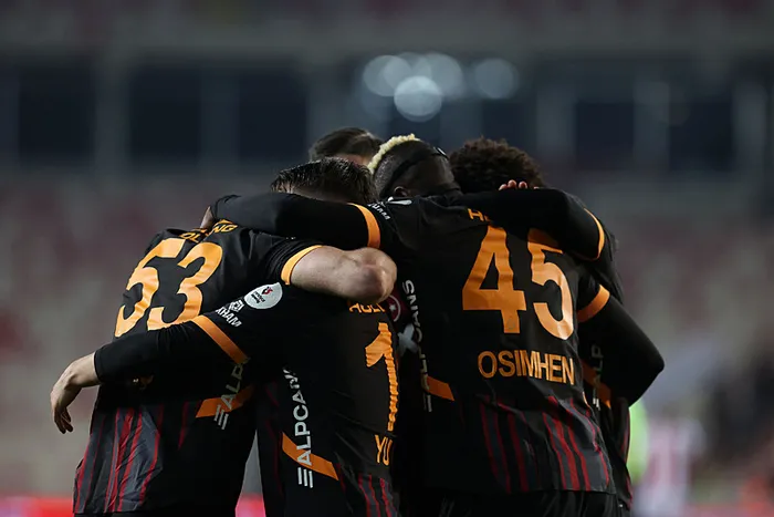 Muhteşem geri dönüş: Galatasaray Sivas’ta galip!
