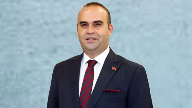 Mehmet Fatih Kacır kimdir? Sanayi ve Teknoloji Bakanı Fatih Kacır kaç yaşında, nereli, hangi görevlerde bulundu?