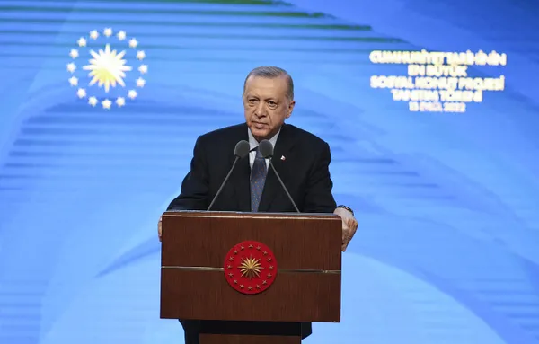 son-dakika-toki-sosyal-konut-projesinde-tarihi-gun-baskan-erdogan-ucuz-konutun-detaylarini-acikliyor-iste-basv-1663069794093.jpg Son dakika: TOKİ sosyal konut projesinde tarihi gün! Başkan Erdoğan ucuz konutun detaylarını açıklıyor | İşte başvuru şartları - 3