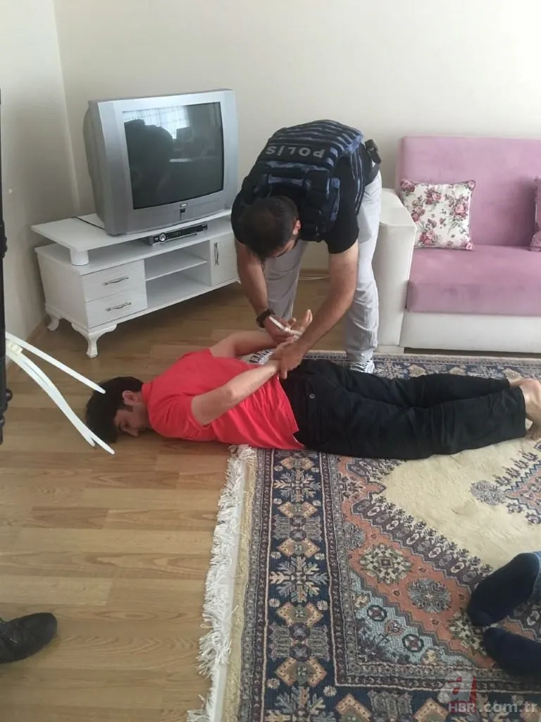 FETÖ'cü teröristlerin darbe girişiminde bulunduğuna dair kanıtlar! 10