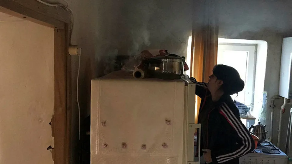 Konya'da inanılmaz olay! Evde kendiliğinden çıkan yangınlar anne ve kızını endişelendiriyor