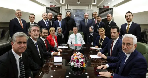 Son dakika: Başkan Erdoğan, Kazakistan dönüşü basın mensuplarının sorularını yanıtladı