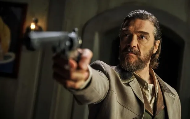 EDHO Civan kimdir, kaç yaşında? Eşkıya Dünyaya Hükümdar Olmaz Serdar Deniz kimdir, kaç yaşında nereli?