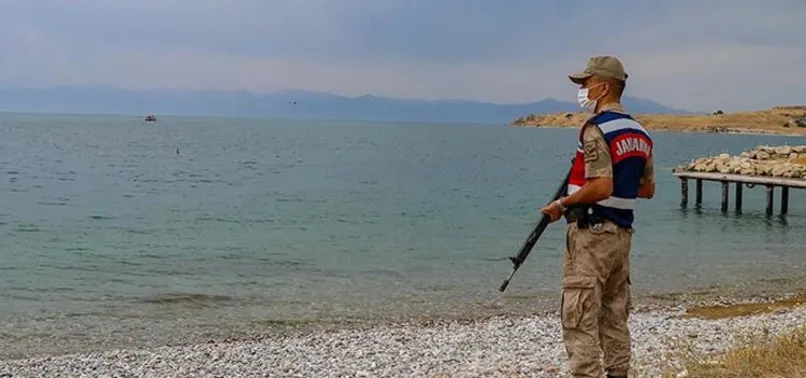 Son dakika: Van'da batan tekne bulundu