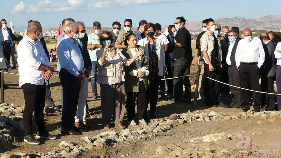 Diyarbakır’da kazı çalışmalarında heyecanlandıran keşif: Sandık tipi mezar bulundu 9