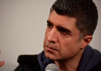 Özcan Deniz'in acı kaybı!