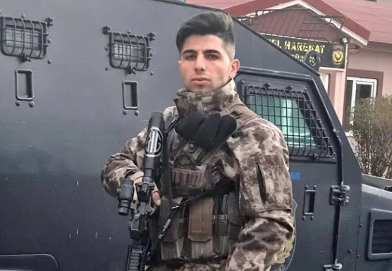 1674135436609.jpg Kocaeli'de 7. kattan düşerek hayatını kaybeden Sedefnur'un davasında flaş gelişme! Polis sevgilisi Ahmet Ata için tahliye kararı - 5