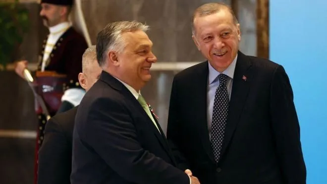 baskan-recep-tayyip-erdogan-macaristan-basbakani-viktor-orban-ile-gorustu-gundem-avrupa-birligi-1717165658299.jpg Başkan Recep Tayyip Erdoğan Macaristan Başbakanı Viktor Orban ile görüştü! Gündem Avrupa Birliği - 1
