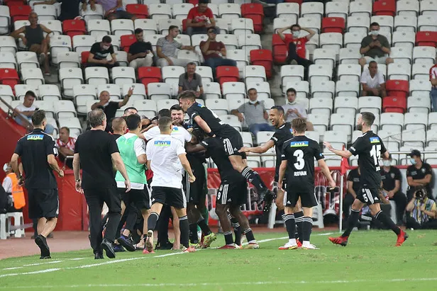Altay Beşiktaş maçı hangi kanalda canlı nasıl izlenir? Süper Lig 7. hafta Altay BJK maçı ne zaman, saat kaçta?