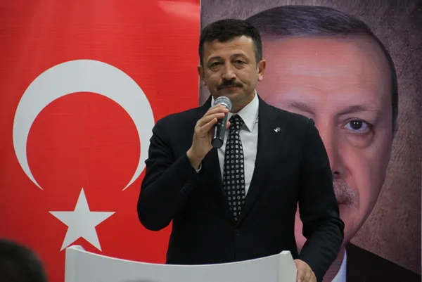 AK Parti'li Hamza Dağ'dan 6'lı masaya sert eleştiri: Dernek bile yönetemezler - 1
