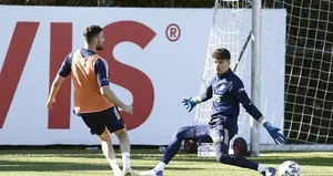 Altay Bayındır’dan Fenerbahçe’ye güzel haber