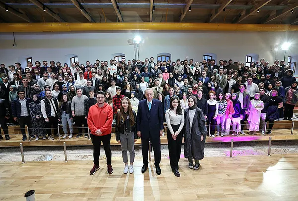 Başkan Erdoğan'dan 7’li koalisyona tepki: Milletin sinir uçlarıyla oynayanları 28 Mayıs’ta emekli edeceğiz - 13