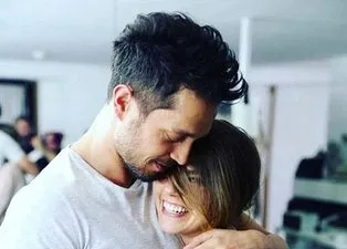Aslı Enver ile Murat Boz'un eski eşleri şaşırtıyor!