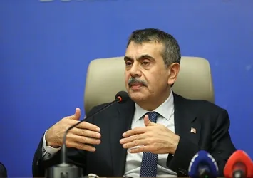 Okullar erken mi kapanacak? Milli Eğitim Bakanı Yusuf Tekin o iddialara noktayı koydu