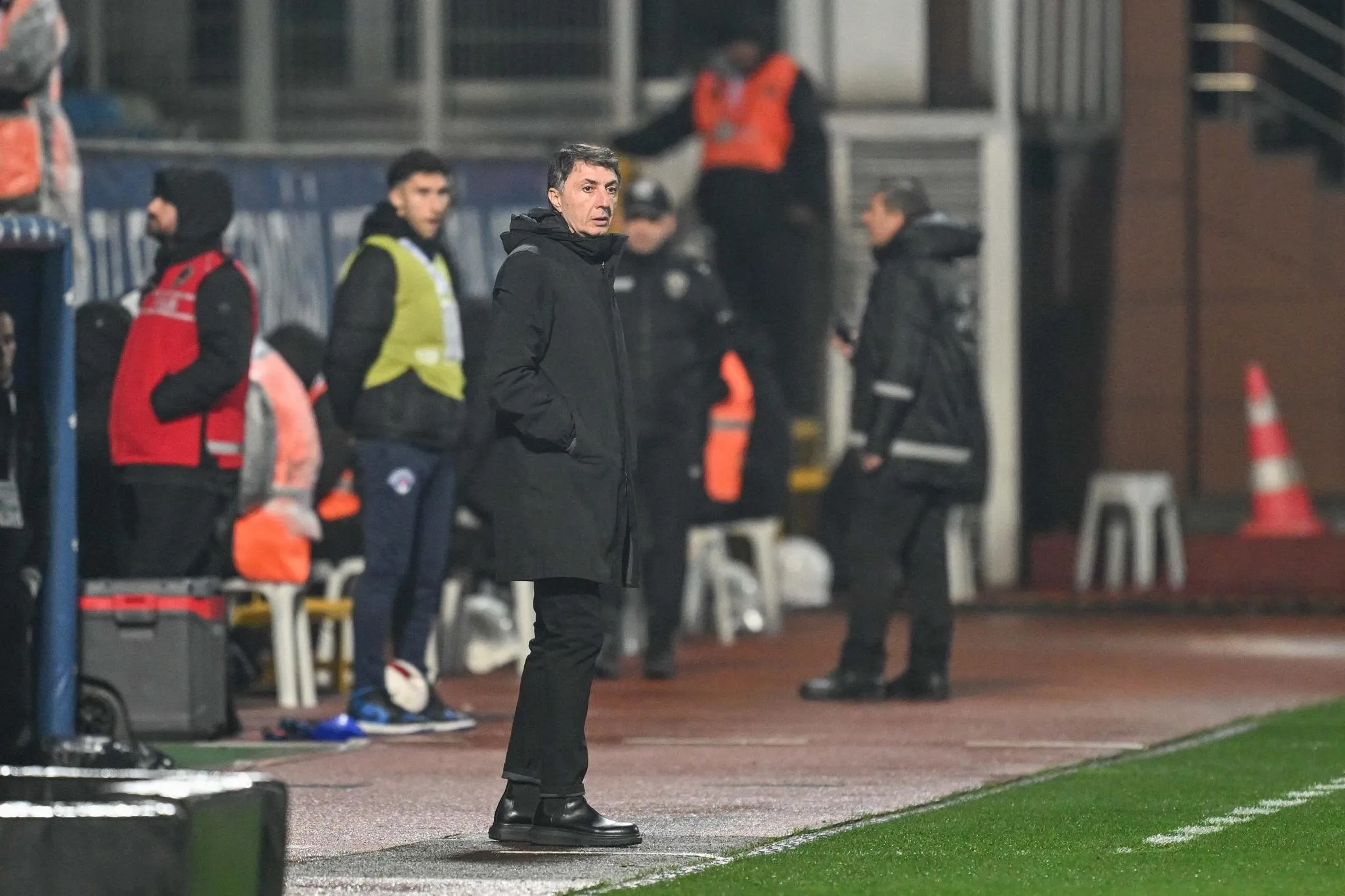 Süper Lig'de şok istifa! Farklı mağlubiyetin ardından Shota Arveladze görevi bıraktı