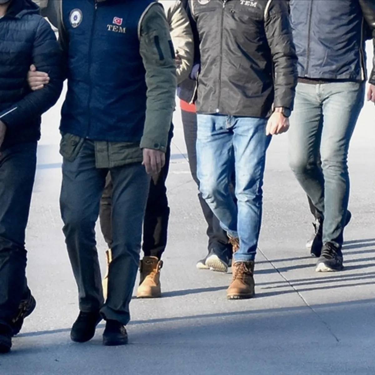 DEAŞ propagandasına geçit yok! 8 şüpheli yakalandı