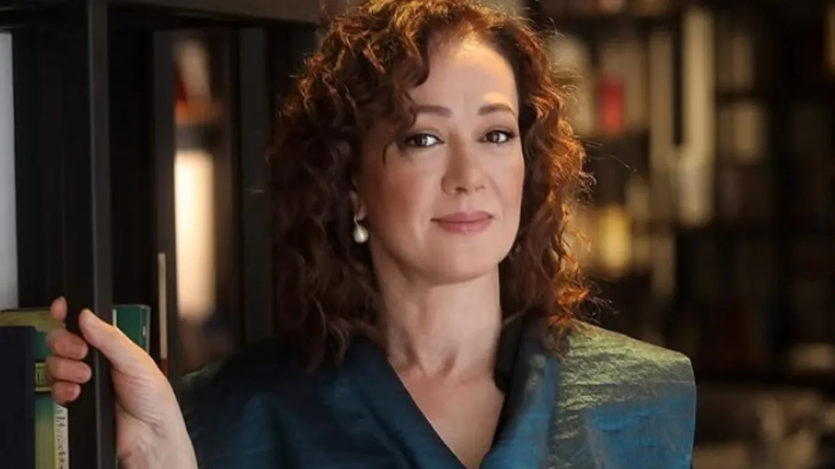 Kuruluş Orhan'ın Malhun Hatun'u Bennu Yıldırımlar'ın oyuncu kızı annesinin kopyası çıktı