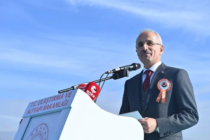 Uraloğlu 2023 yılı karayolları trafik hacim istatistiklerini açıkladı! Türkiye’de en çok araç FSM’den geçiyor! - 4