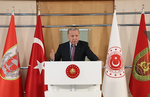 baskan-erdogan-askerler-ile-iftar-programinda-onemli-aciklamalar-sinir-otesi-harekat-mesaji-irak-ve-suriyede-y-1710792546668.jpg Başkan Erdoğan Askerler ile İftar Programı'nda önemli açıklamalar! Sınır ötesi harekat mesajı: Irak ve Suriye'de yarım kalan işi tamamlayacağız - 2