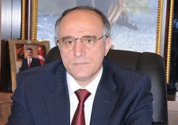 Açığa alınan vali yurt dışına kaçmaya hazırlanıyordu