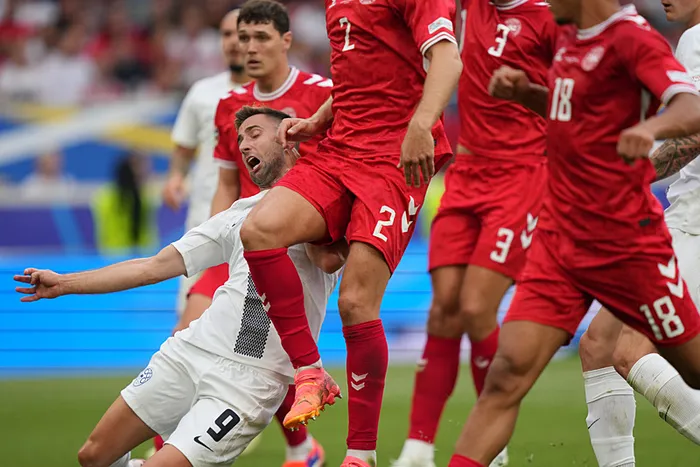 Kıran kırana mücadele: Slovenya ile Danimarka yenişemedi!