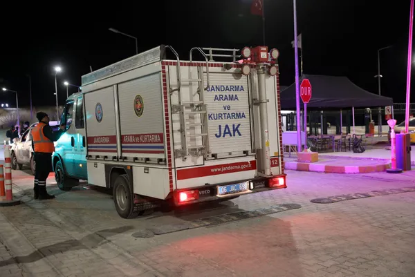 Erzincan’da maden faciasında heyelan | Bakan Yerlikaya son durumu açıkladı