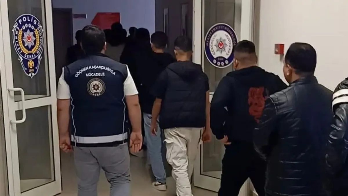 Edirne'de 21 düzensiz göçmen yakalandı