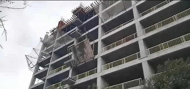 Ümraniye'de inşaat iskelesi çöktü! 2 işçi ağır yaralı