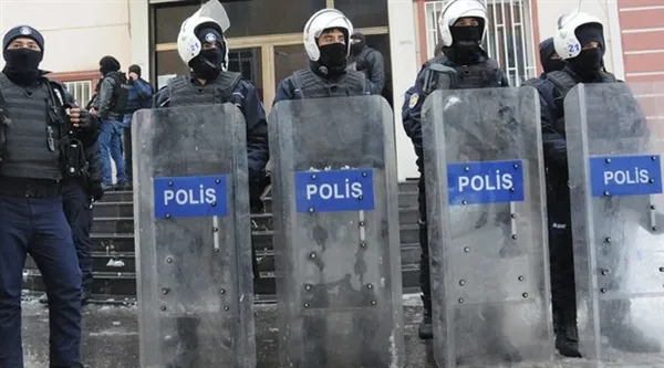 1690586778781.jpg 1 günlük yasak başladı! Valilik detayları resmen duyurdu! Toplantı ve gösteri yürüyüşleri iptal... - 1