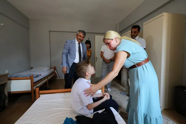 son-dakika-cop-evde-bitkin-halde-bulunan-cem-muhammetten-haber-var-iste-son-hali-1662716744809.jpg Son dakika! Çöp evde bitkin halde bulunan Cem Muhammet'ten haber var! İşte son hali - 7